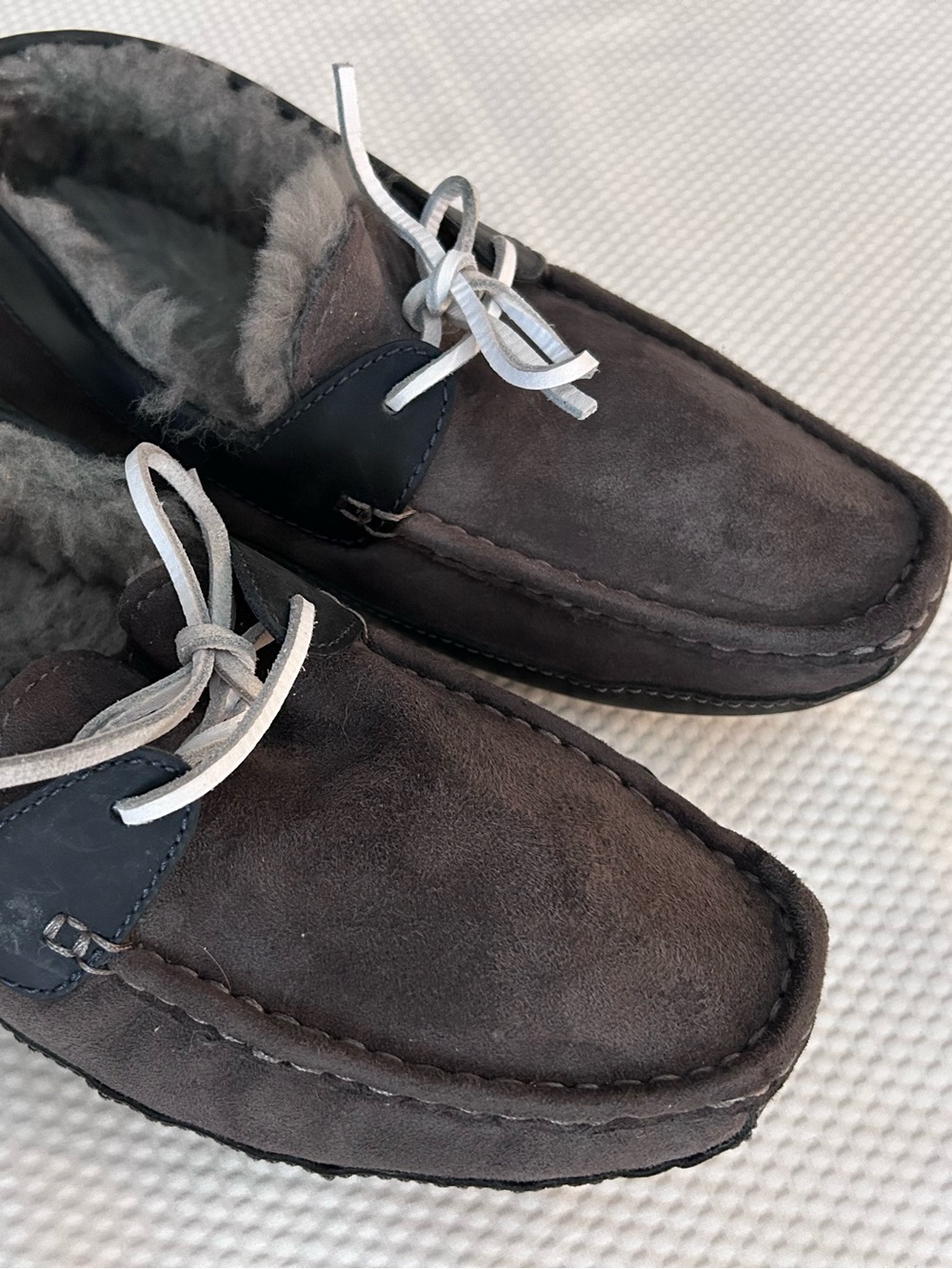 UGG Men’s Bryon Slipper